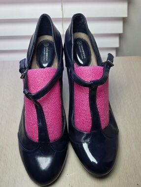 Giani Bini Navy Mary Jane Pumps Patent Leather T-Strap Shoes Coquette Preppy